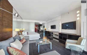 Luxury Hotel Suite With Private Strip View Balcony